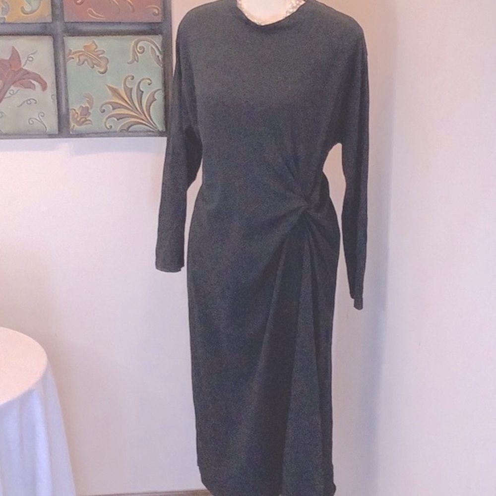 Fantasy Linen in cotton midi dress. Comfortable and modest. EUC. Size Large